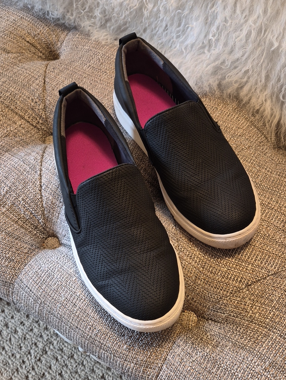 Dr. Scholl's Black Slip-On Shoe with Pink Insole